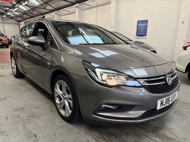 Used Vauxhall Astra 2016 for sale - 76588654: Photo 1