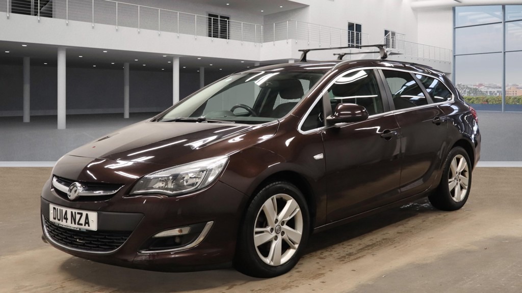 Used Vauxhall Astra 2014 for sale - 77168121: Photo 2