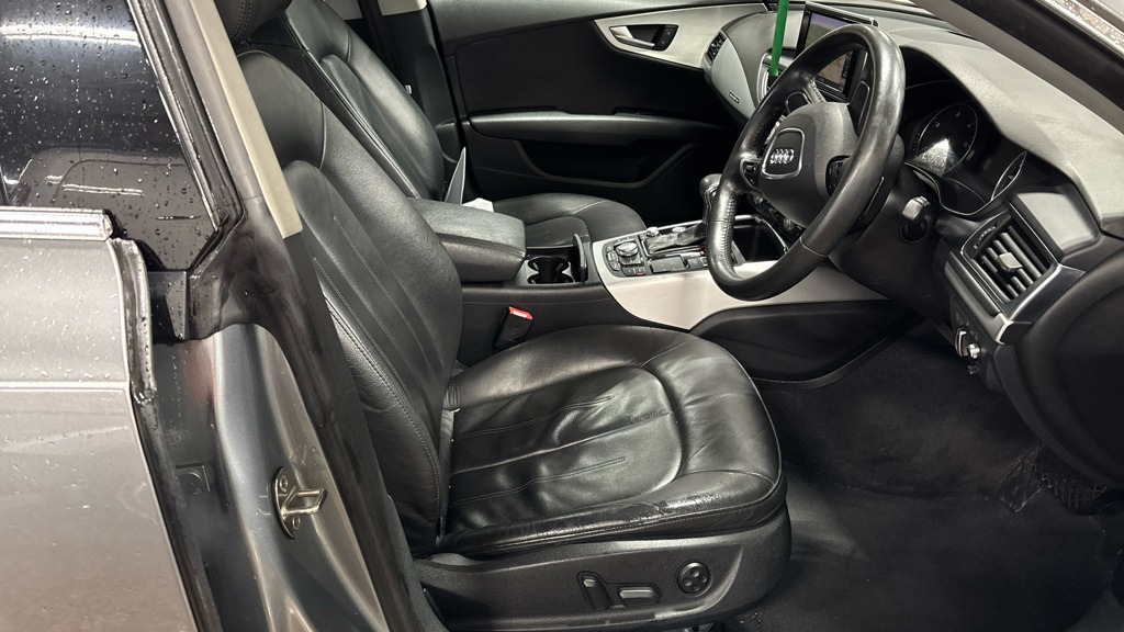 Used Audi A7 2011 for sale - 77542553: Photo 8