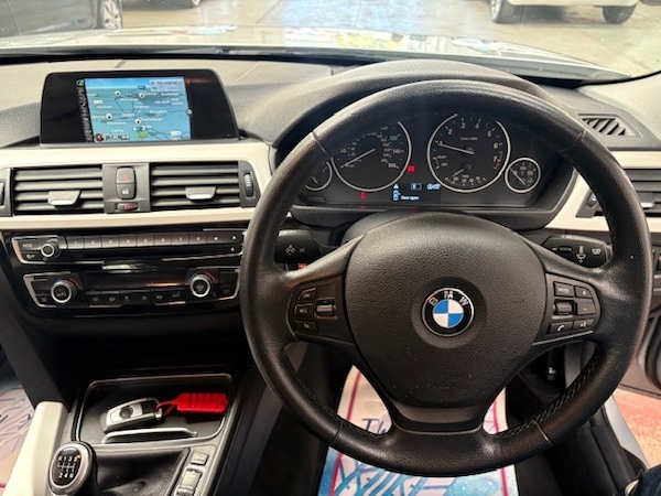 Used BMW 3 Series 2016 for sale - 76114149: Photo 10