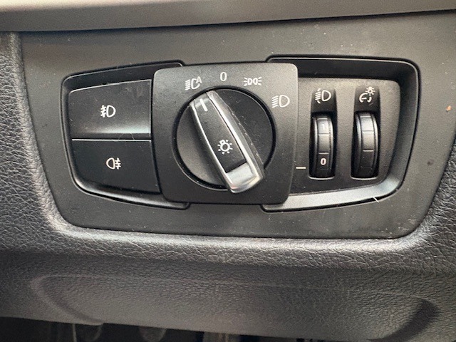 Used BMW 3 Series 2016 for sale - 76114149: Photo 24