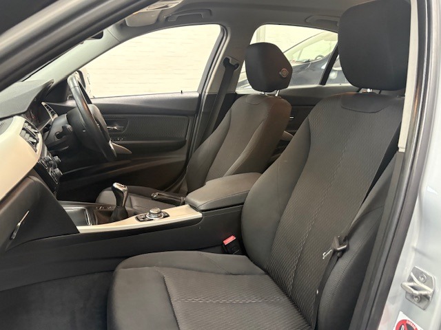 Used BMW 3 Series 2016 for sale - 76114149: Photo 34