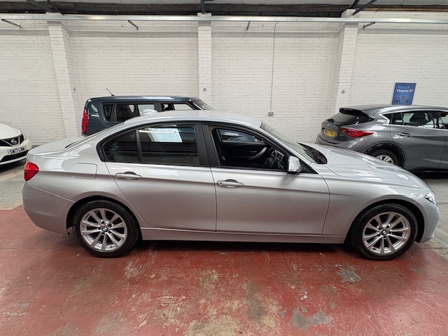 Used BMW 3 Series 2016 for sale - 76114149: Photo 6