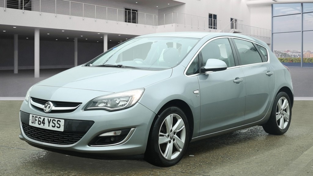Used Vauxhall Astra 2015 for sale - 77715596: Photo 2