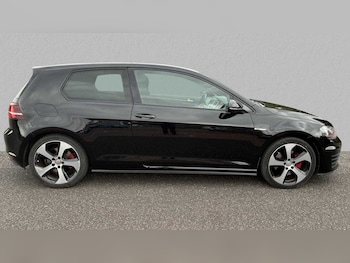 Used Volkswagen Golf 2015 for sale - 78190553: Photo