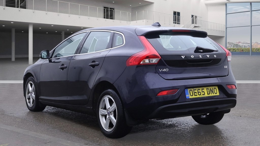 Used Volvo V40 2015 for sale - 76602707: Photo 3