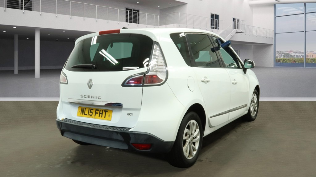 Used Renault Scenic 2015 for sale - 76893370: Photo 4