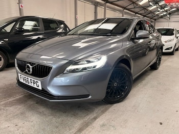 Used Volvo V40 2016 for sale - 79512259: Photo