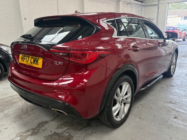 Used Infiniti Q30 2017 for sale - 76005071: Photo 4