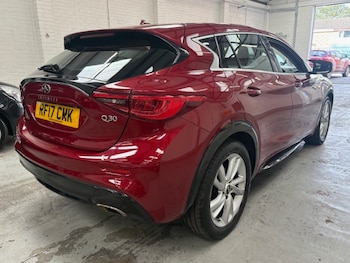 Used Infiniti Q30 2017 for sale - 76005071: Photo 4
