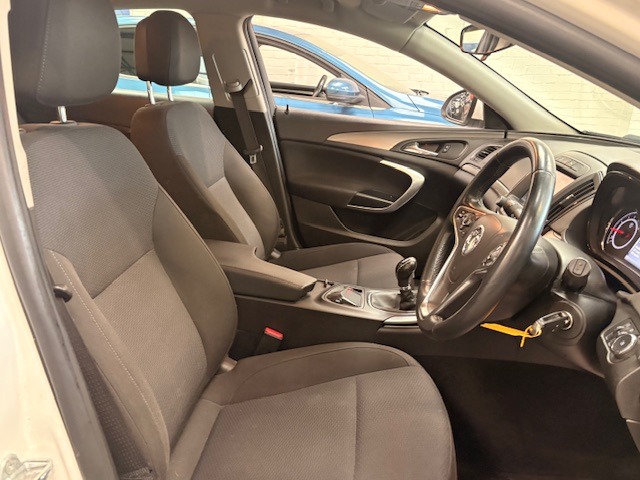 Used Vauxhall Insignia 2014 for sale - 76958709: Photo 22