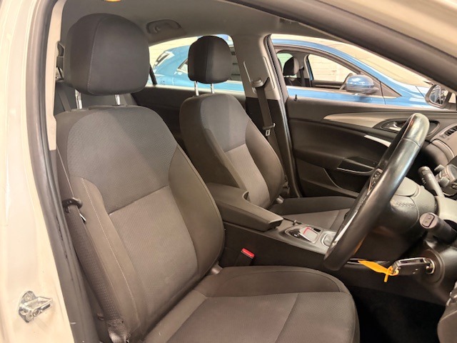 Used Vauxhall Insignia 2014 for sale - 76958709: Photo 7