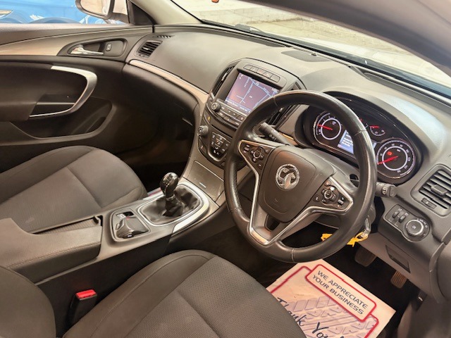 Used Vauxhall Insignia 2014 for sale - 76958709: Photo 8