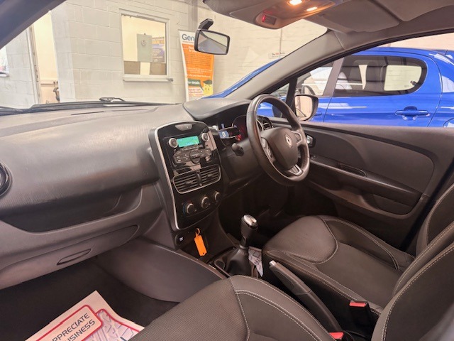 Used Renault Clio 2018 for sale - 77220576: Photo 24