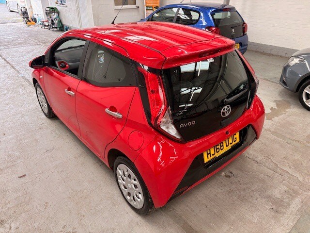 Used Toyota AYGO 2018 for sale - 77420717: Photo 16