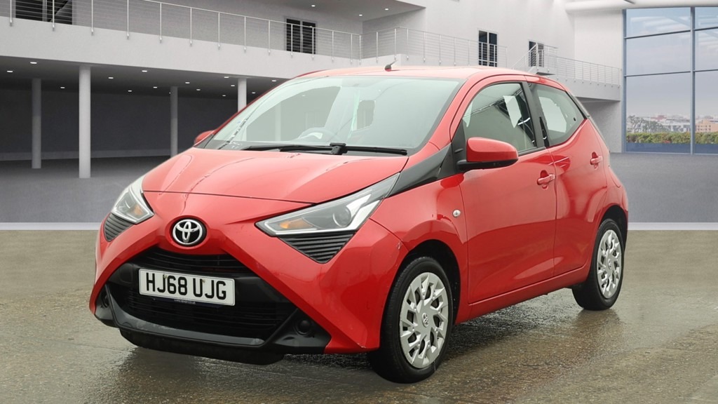 Used Toyota AYGO 2018 for sale - 77420717: Photo 2