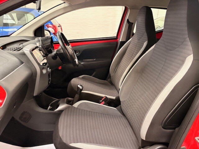 Used Toyota AYGO 2018 for sale - 77420717: Photo 20