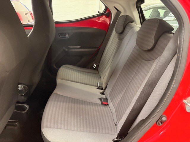 Used Toyota AYGO 2018 for sale - 77420717: Photo 33