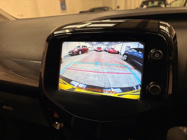 Used Toyota AYGO 2017 for sale - 77491035: Photo 12