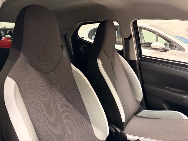 Used Toyota AYGO 2017 for sale - 77491035: Photo 19