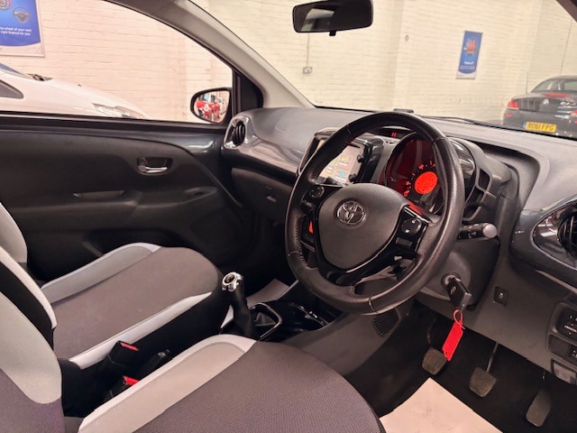 Used Toyota AYGO 2017 for sale - 77491035: Photo 21