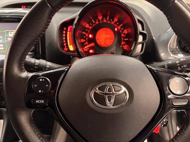 Used Toyota AYGO 2017 for sale - 77491035: Photo 23