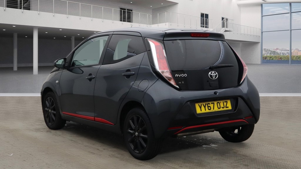 Used Toyota AYGO 2017 for sale - 77491035: Photo 3