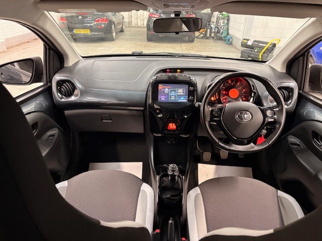 Used Toyota AYGO 2017 for sale - 77491035: Photo 34