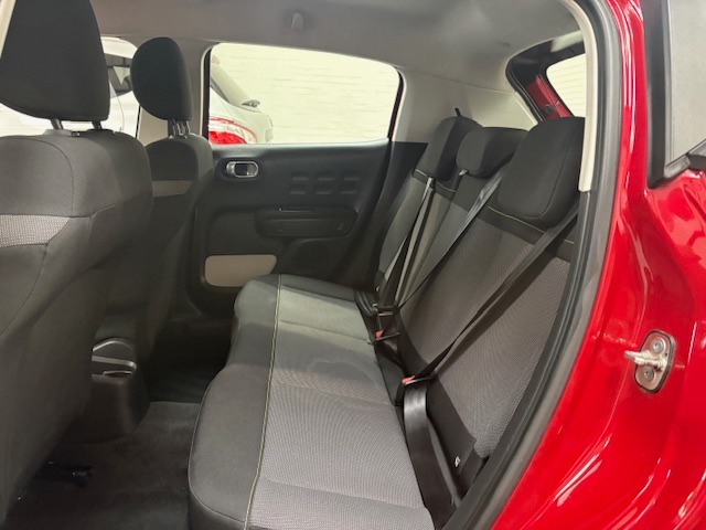 Vehicle 33