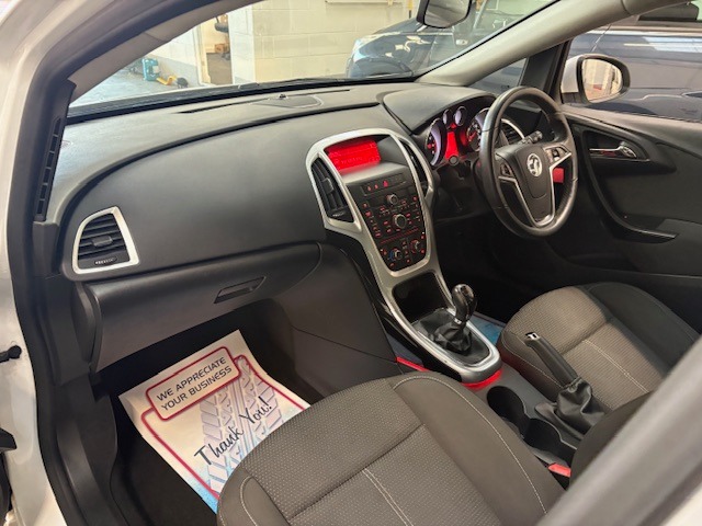 Used Vauxhall Astra 2015 for sale - 76449713: Photo 24