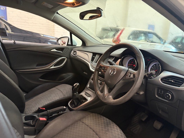 Used Vauxhall Astra 2017 for sale - 76340814: Photo 10
