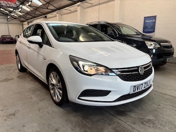 2017 (17) - 1.4i 16V Design 5dr