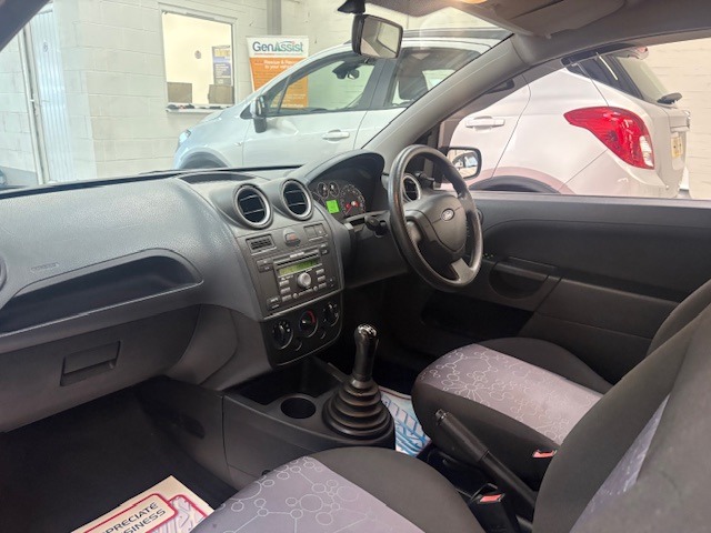 Used Ford Fiesta 2007 for sale - 76262692: Photo 27