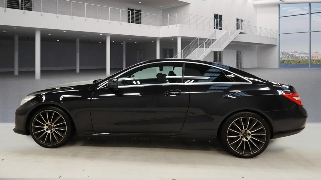 Used Mercedes-Benz E Class 2013 for sale - 77136165: Photo 7