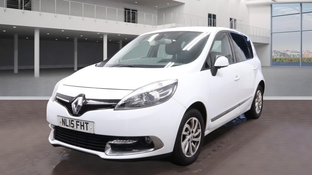 Used Renault Scenic 2015 for sale - 77431655: Photo 2