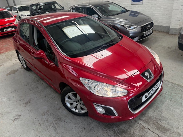 Used Peugeot 308 2013 for sale - 76412432: Photo 13