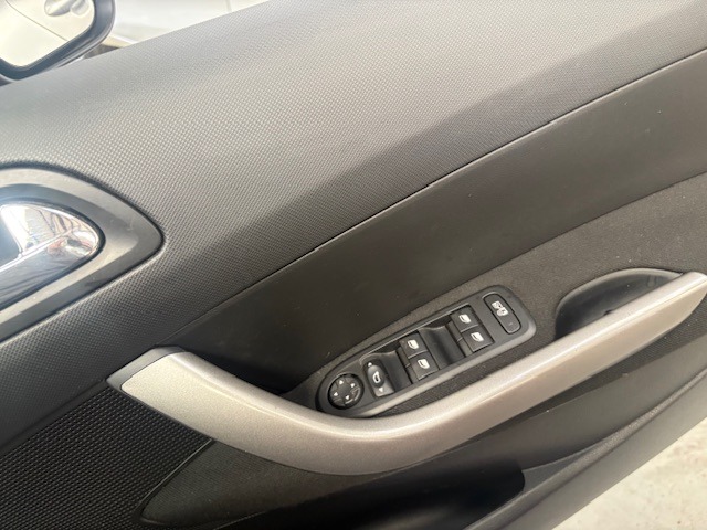 Used Peugeot 308 2013 for sale - 76412432: Photo 29