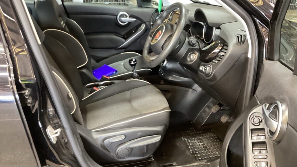 Used Fiat 500X 2017 for sale - 77915652: Photo 8