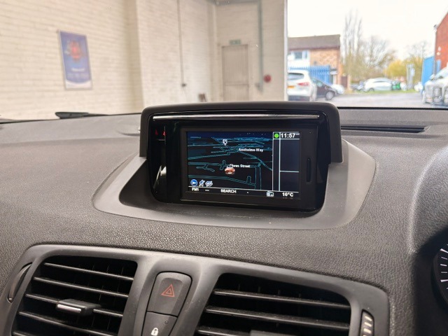 Used Renault Megane 2015 for sale - 78040319: Photo 12