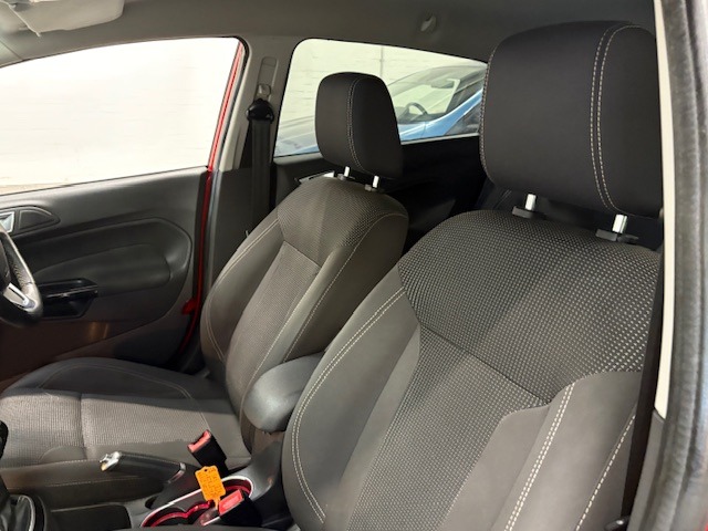 Used Ford Fiesta 2015 for sale - 76879377: Photo 12