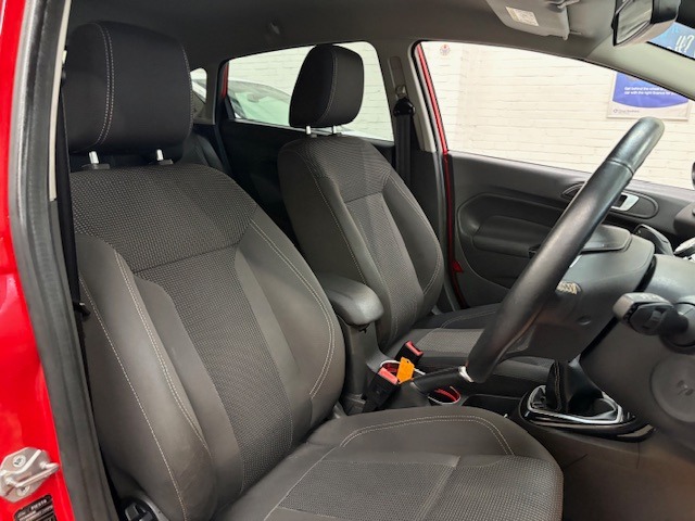 Used Ford Fiesta 2015 for sale - 76879377: Photo 9