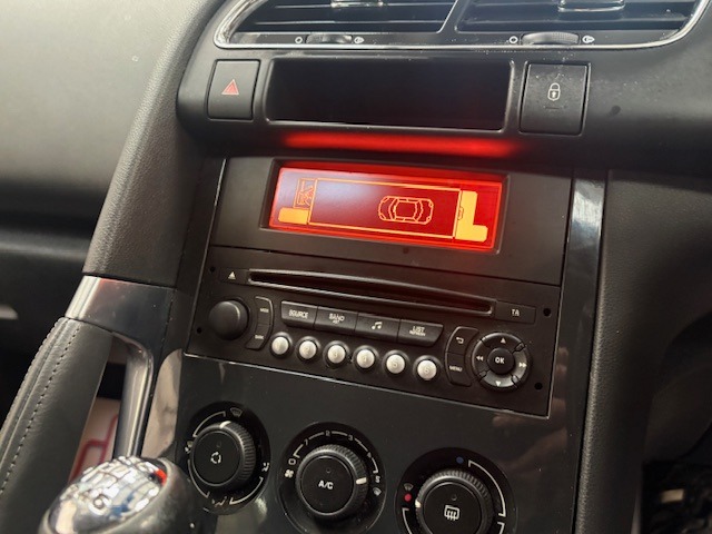 Used Peugeot 3008 2016 for sale - 76340780: Photo 25