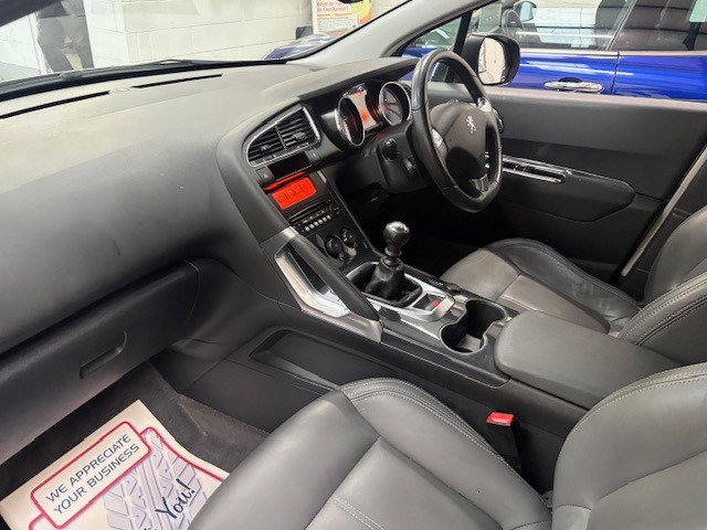 Used Peugeot 3008 2016 for sale - 76340780: Photo 27