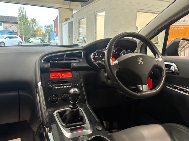 Used Peugeot 3008 2016 for sale - 76340780: Photo 31