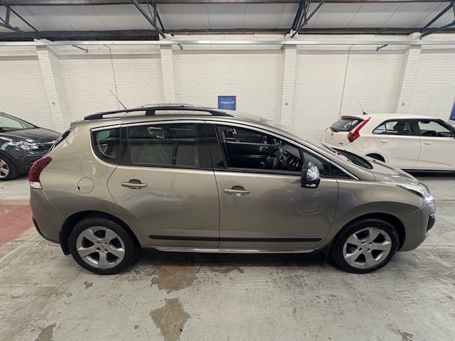 Used Peugeot 3008 2016 for sale - 76340780: Photo 6