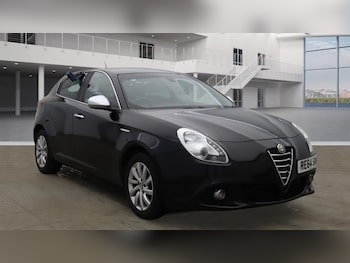 2014 (64) - 1.6 JTDM-2 Distinctive 5dr