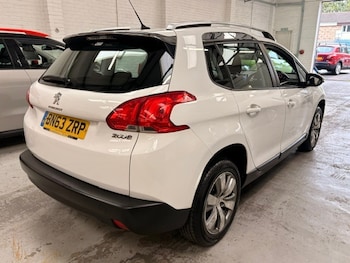 Used Peugeot 2008 2013 for sale - 79205207: Photo