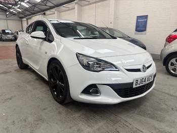 2014 (64) - 1.4T 16V 140 Limited Edition 3dr