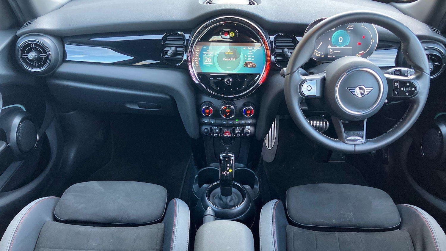 Used MINI Cooper 2023 for sale - 76732354: Photo 6