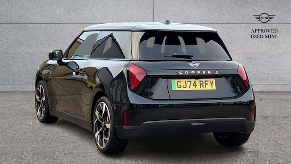 Used MINI Cooper 2024 for sale - 76286468: Photo 2
